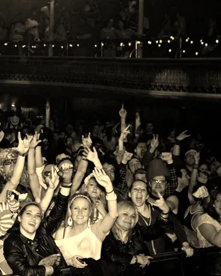 The Legwarmers - 80s Dance Party